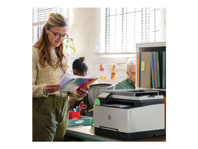 Multifunkcijski_pisac_HP_Color_LaserJet_Pro_MFP_3302sdw_1.jpg
