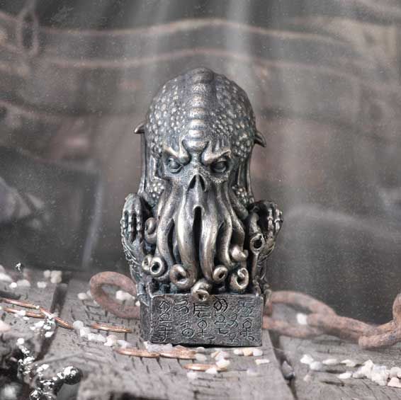 Figurica_Nemesis_Now_CTHULHU_17CM_0.jpg