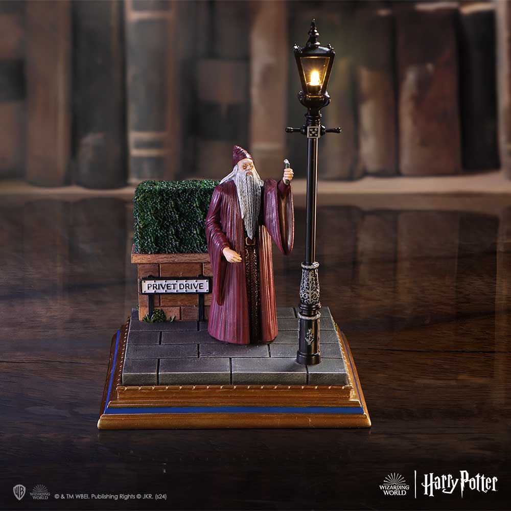 Figurica_Nemesis_Now_HARRY_POTTER_PRIVET_DRIVE_LIGHT_UP_FIGURINE_18_5CM_0.jpg
