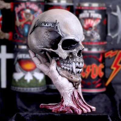 Figurica_Nemesis_Now_METALLICA___SAD_BUT_TRUE_SKULL_22CM_0.jpg