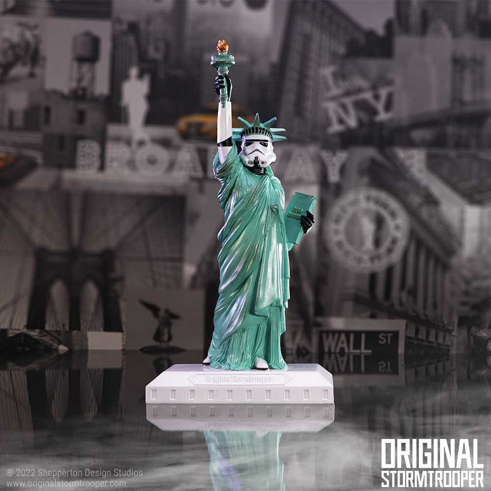 Figurica_Nemesis_Now_STORMTROOPER_WHAT_A_LIBERTY_23_5CM_0.jpg