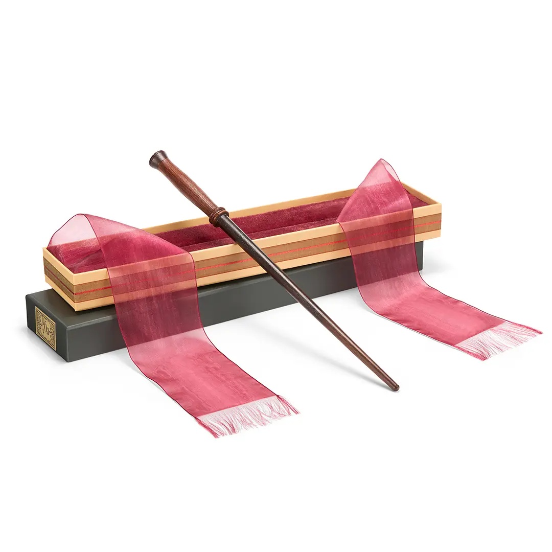Figurica_Noble_Collection___Harry_Potters_First_Wand_In_Ollivanders_Box_0.jpg