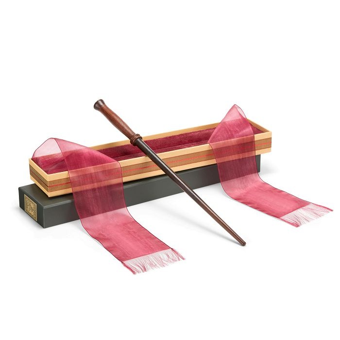 Figurica_Noble_Collection___Harry_Potters_First_Wand_In_Ollivanders_Box_0.jpg