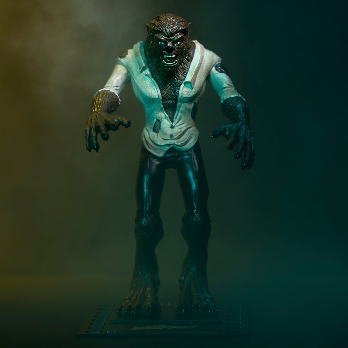Figurica_Noble_Collection___UNIVERSAL_MONSTERS_BENDYFIGS_WOFLMAN_0.jpg