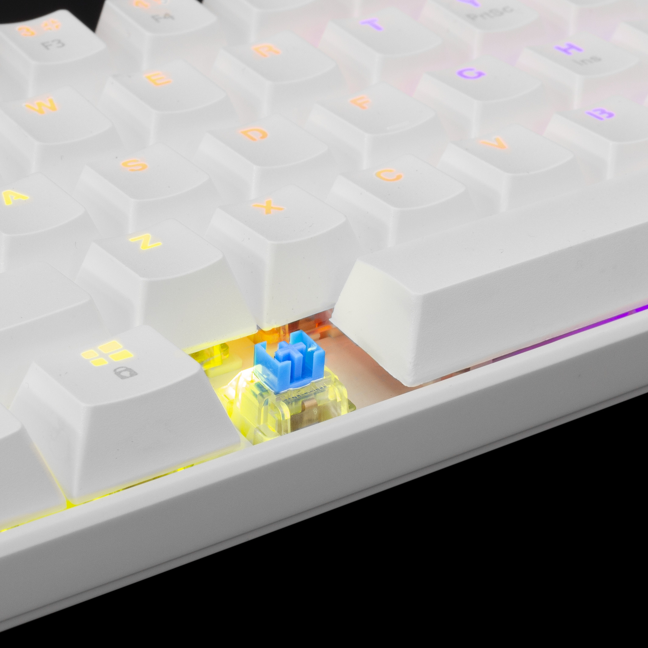 Gaming_tipkovnica_White_Shark_GK_2022_SHINOBI_bijela___Mehanicka_Blue_switch_5.jpg