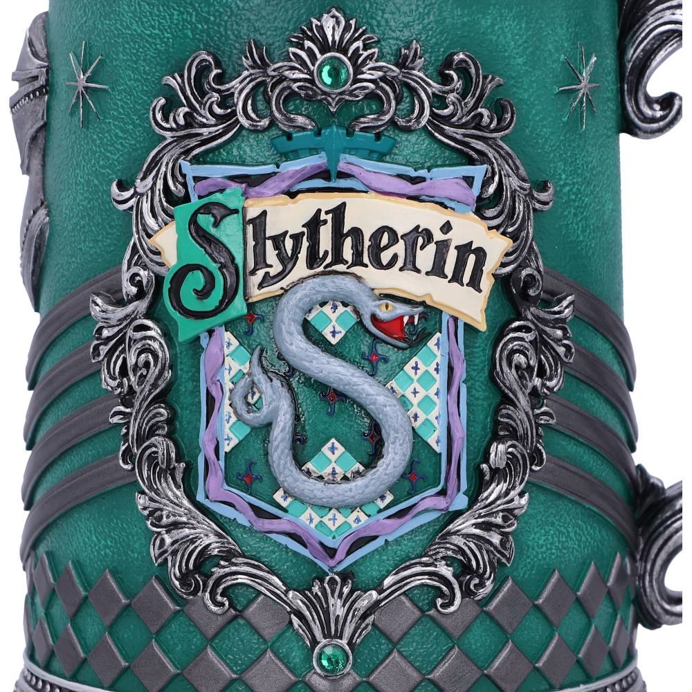 Kolekcionarska_salica_Nemesis_Now_HARRY_POTTER_SLYTHERIN_COLLECTIBLE_TANKARD_0.jpg