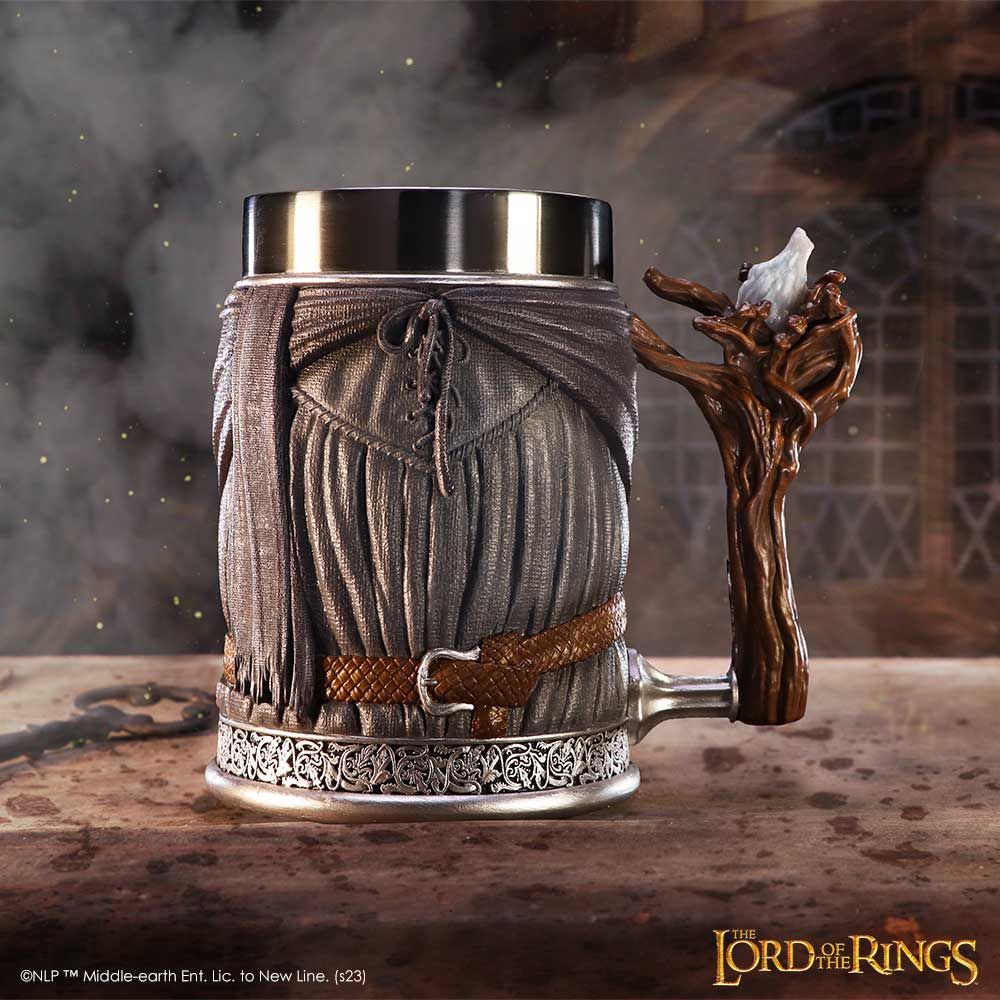 Kolekcionarska_salica_Nemesis_Now_LORD_OF_THE_RINGS_GANDALF_THE_GREY_TANKARD_15_5CM_0.jpg