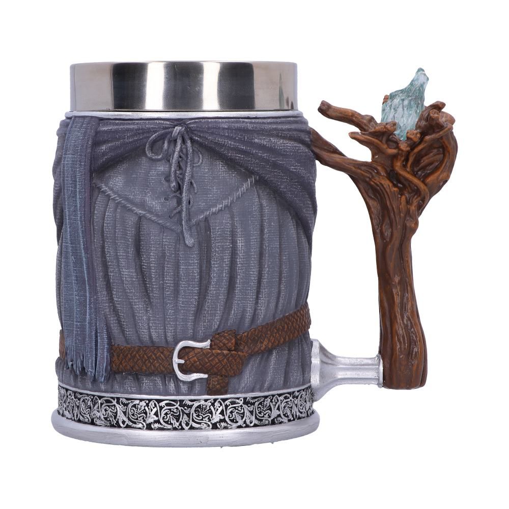 Kolekcionarska_salica_Nemesis_Now_LORD_OF_THE_RINGS_GANDALF_THE_GREY_TANKARD_15_5CM_0.jpg