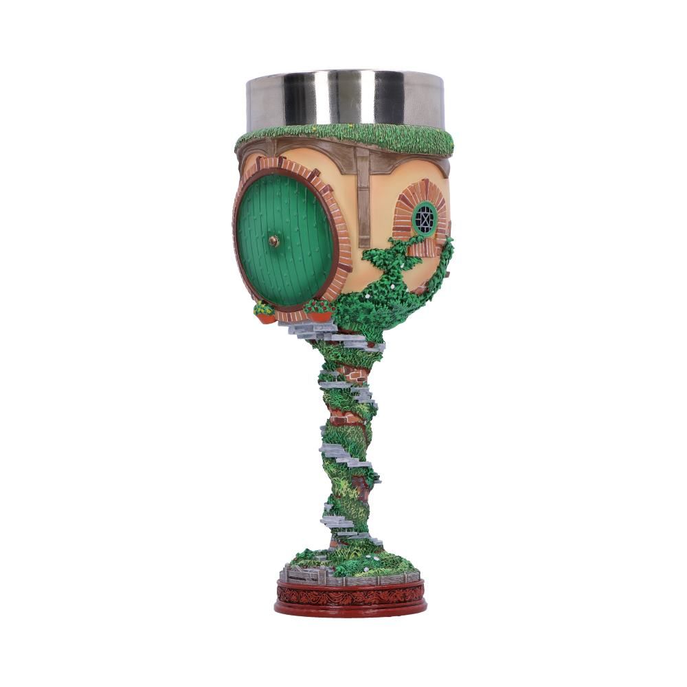 Kolekcionarski_pehar_Nemesis_Now_LORD_OF_THE_RINGS_THE_SHIRE_GOBLET_19_3CM_0.jpg