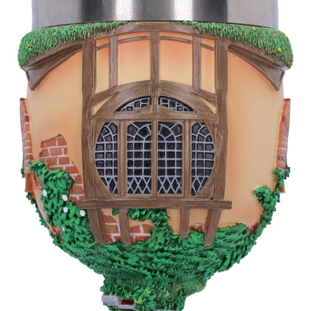 Kolekcionarski_pehar_Nemesis_Now_LORD_OF_THE_RINGS_THE_SHIRE_GOBLET_19_3CM_0.jpg