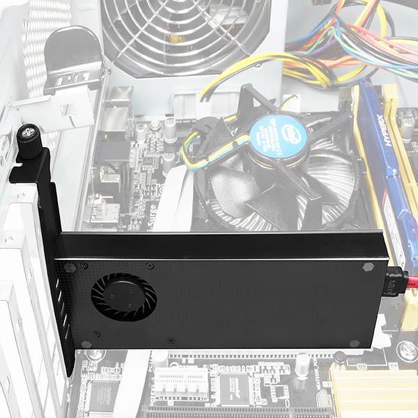 Adapter_AXAGON_PCEM2_DC___PCI_E_3_0_x4_DUAL_M_2_SSD(NVMe_+_SATA),_sa_hladnjakom_4.jpg