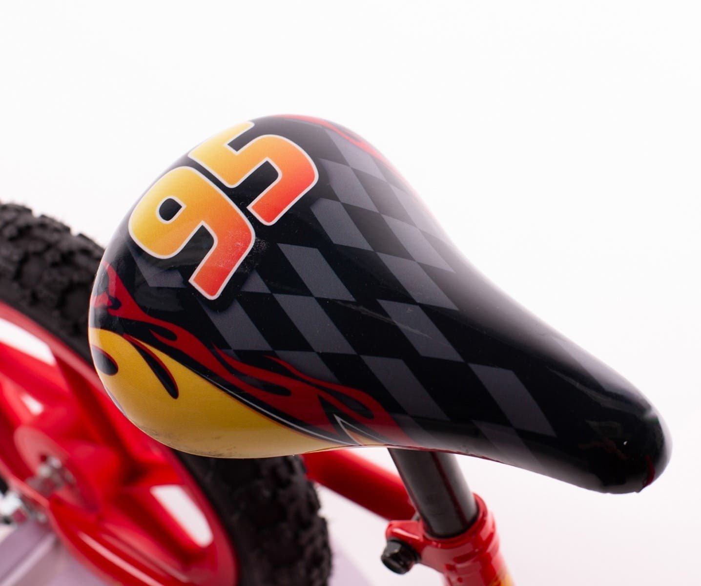 Huffy_Disney_Cars_12__djecji_bicikl_bez_pedala_0.jpg