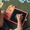 Interaktivni_LCD_tablet_s_karticama_FREE_2_PLAY__HR_2u1,_pink_86946_1.jpg