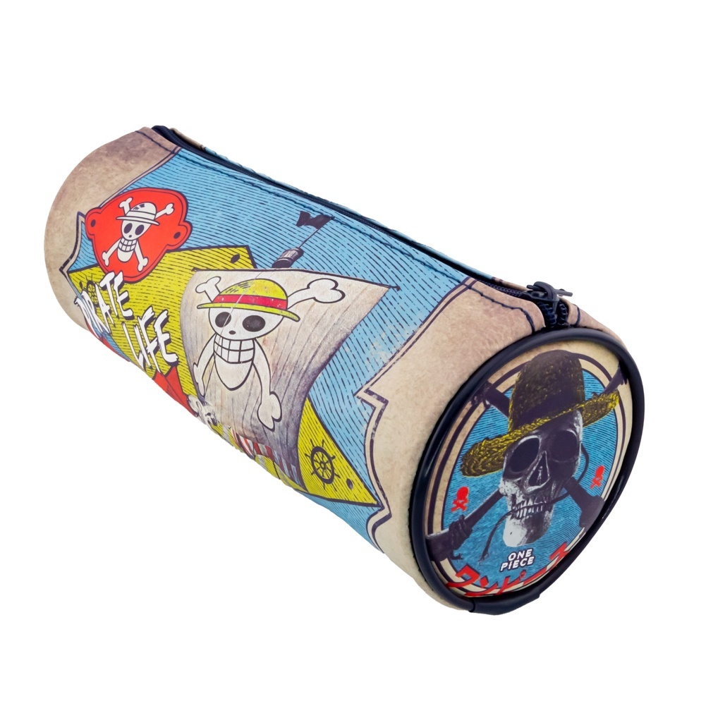 Pernica_Pyramid_International_One_Piece_Live_Action_(going_Merry)_Barrel_Pencil_Case_0.jpg
