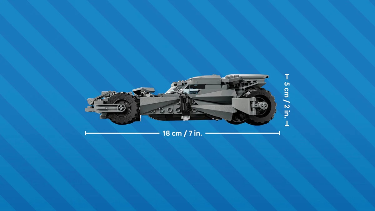 LEGO®_SUPER_HEROES_76331_Batman_v_Superman™__Batmobile™_0.jpg