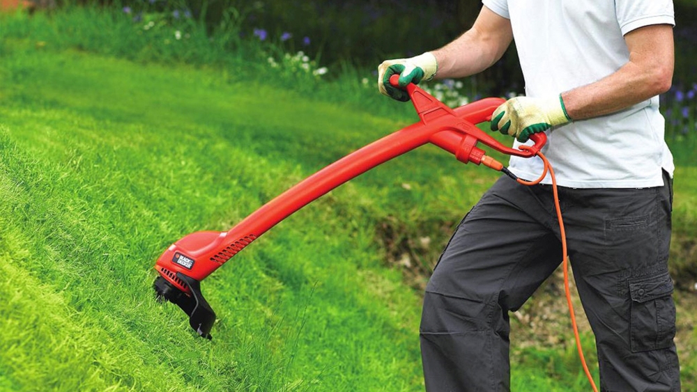 Elektrici_trimer_Black&Decker_350w_GL360_3.JPG