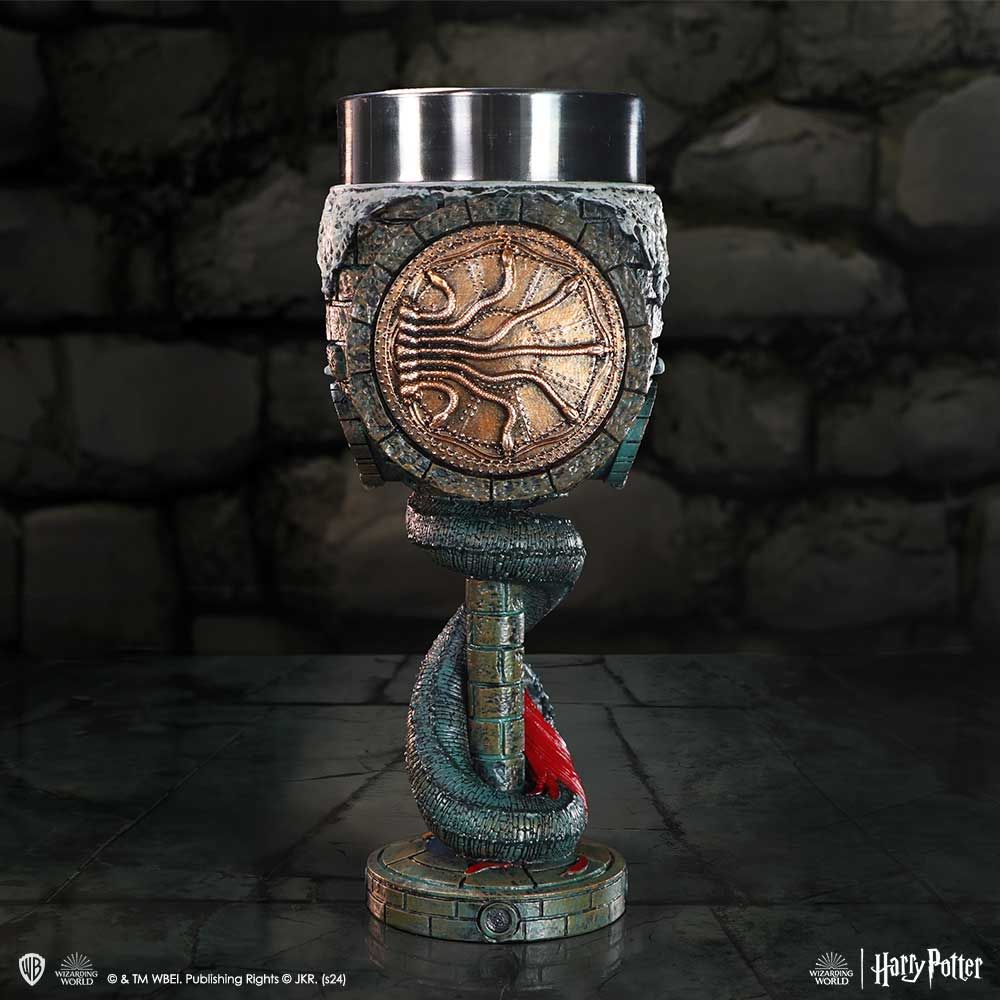 Kolekcionarski_pehar_iz_Harry_Potter_Komore_tajni_Nemesis_Now_5.jpg