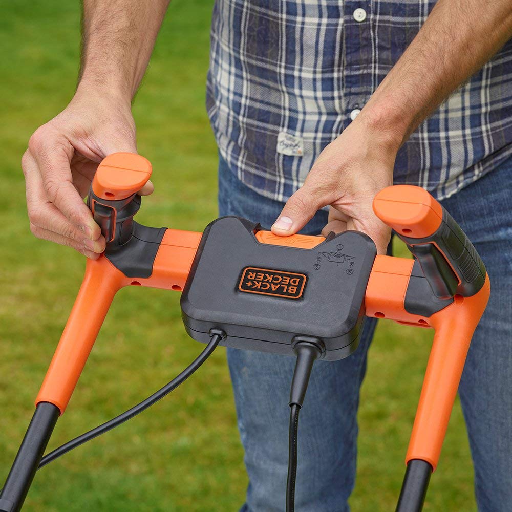 Kosilica_Black&Decker_rotacijska_s_ruckama_1200_W_32_cm_BEMW451BH_4.JPG