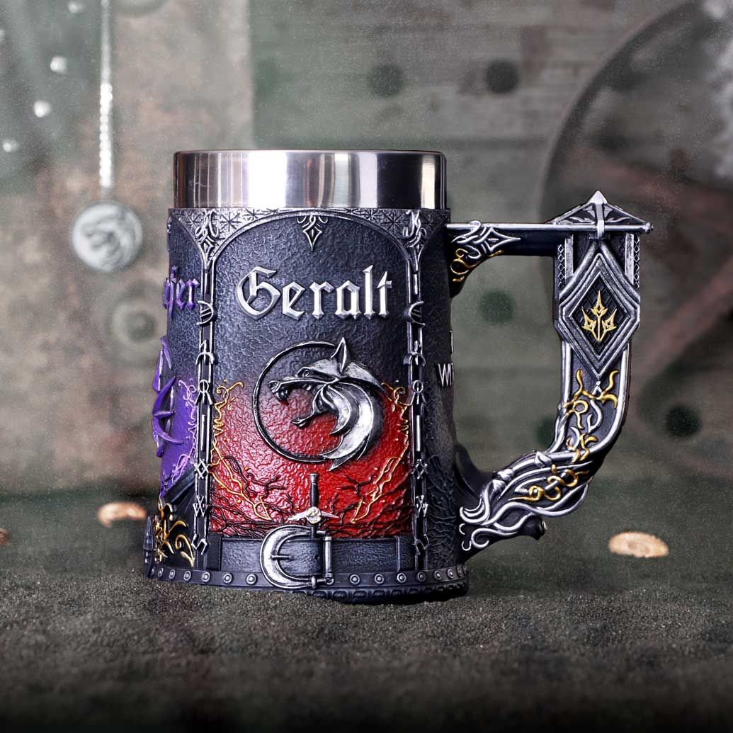 Krigla_NEMESIS_NOW_THE_WITCHER_TRINITY_TANKARD_15,5CM_4.jpg