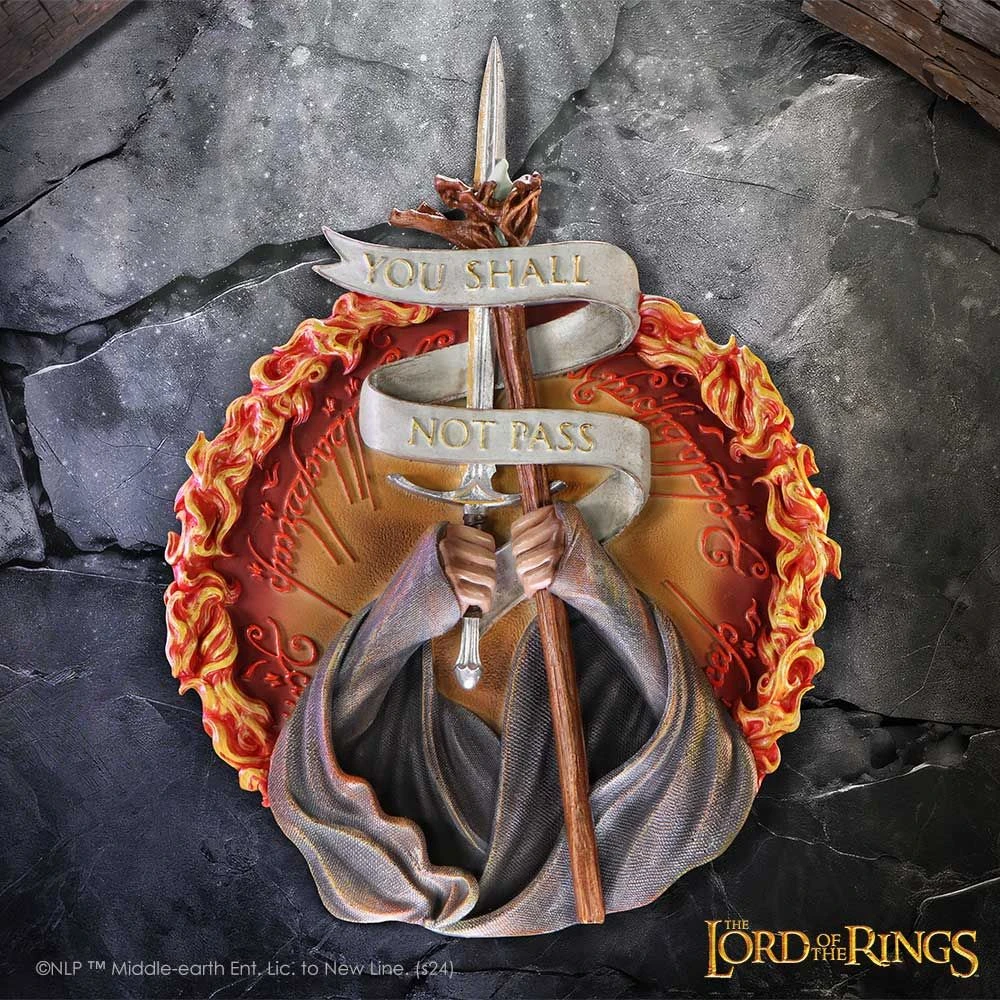 Ukras_NEMESIS_NOW_LORD_OF_THE_RINGS_YOU_SHALL_NOT_PASS_WALL_PLAQUE_30_4CM_6.jpg