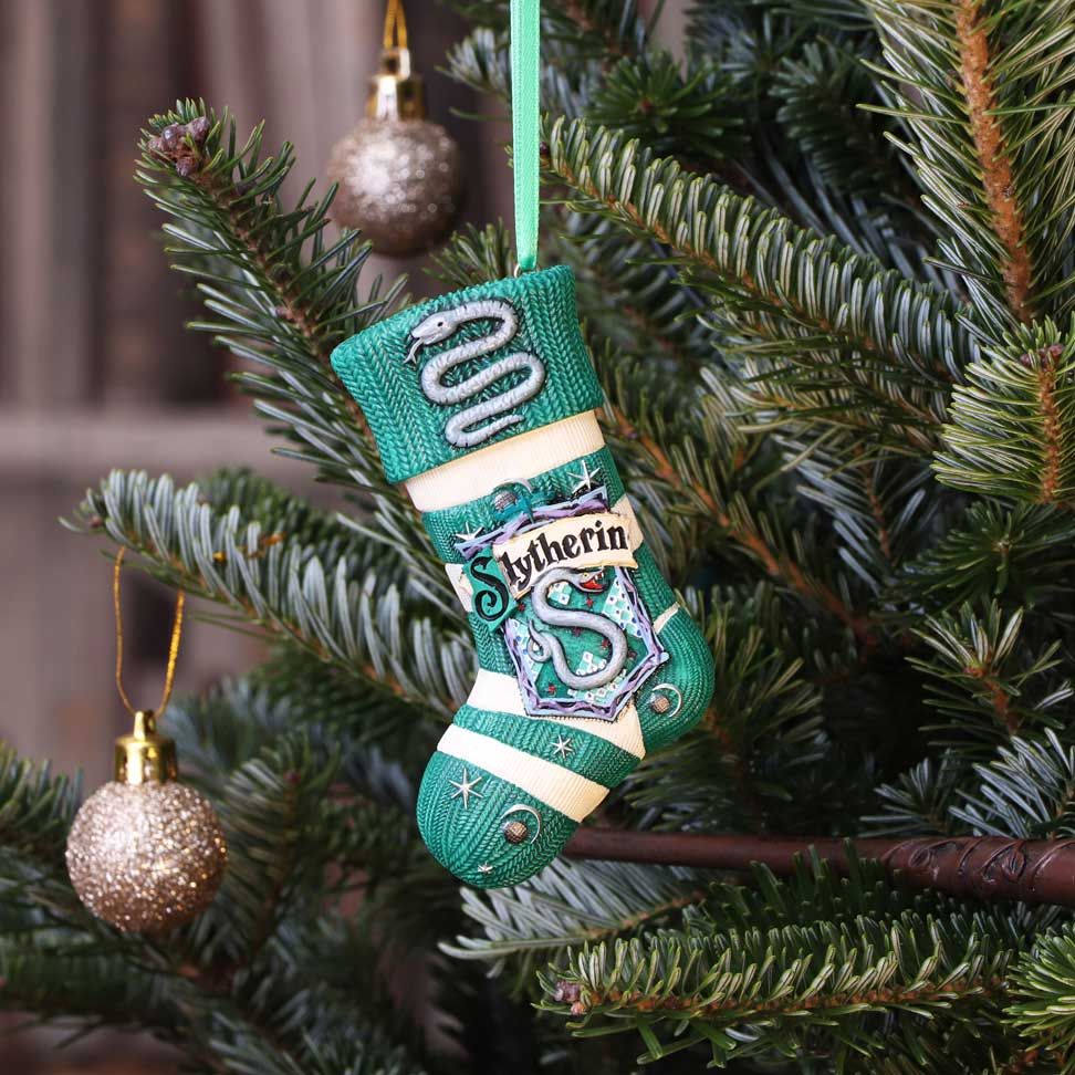 Viseci_ukras_NEMESIS_NOW_HARRY_POTTER_SLYTHERIN_STOCKING_HANGING_ORNAMENT_4.jpg