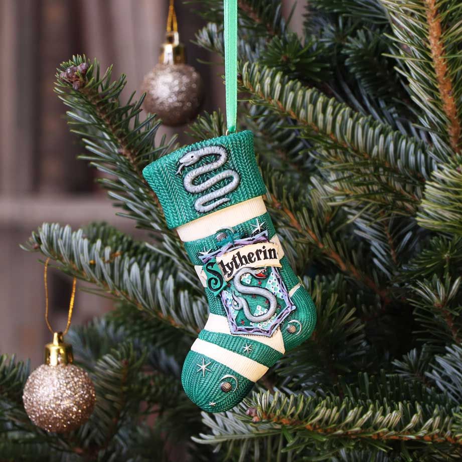 Viseci_ukras_NEMESIS_NOW_HARRY_POTTER_SLYTHERIN_STOCKING_HANGING_ORNAMENT_5.jpg