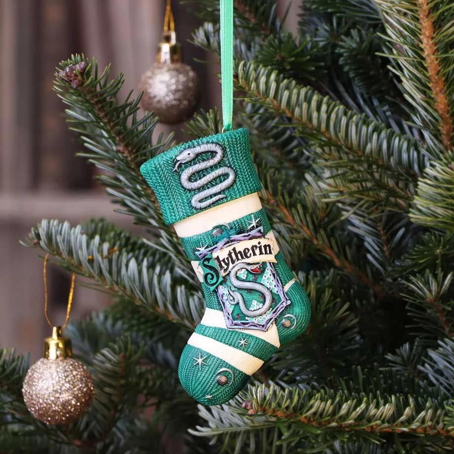 Viseci_ukras_NEMESIS_NOW_HARRY_POTTER_SLYTHERIN_STOCKING_HANGING_ORNAMENT_5.jpg