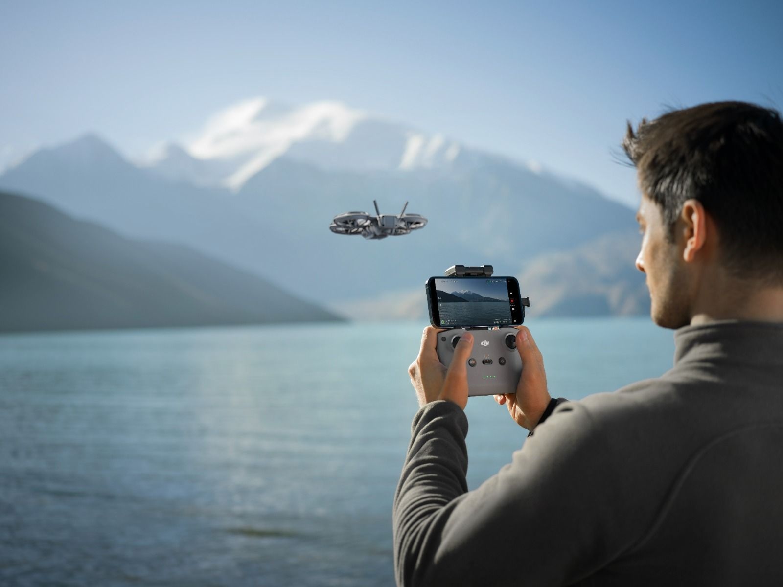 Dron_DJI_Neo_2_Fly_More_Combo_7.jpg