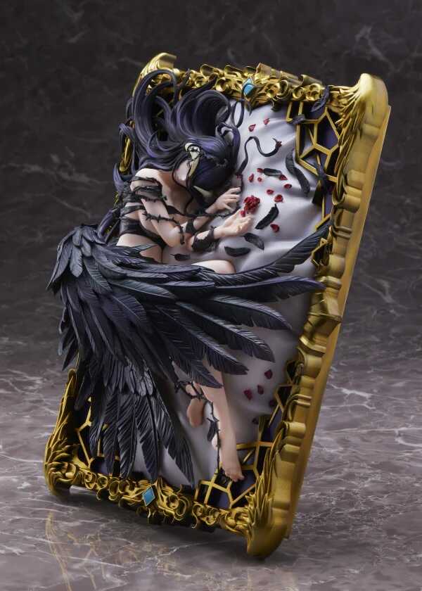 Figura_OVERLORD_1_7_SCALE_FIGURE___ALBEDO_(ENDING_VER__ART_BY_SO_BIN)_0.jpg