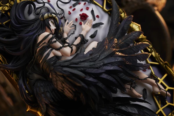 Figura_OVERLORD_1_7_SCALE_FIGURE___ALBEDO_(ENDING_VER__ART_BY_SO_BIN)_8.jpg