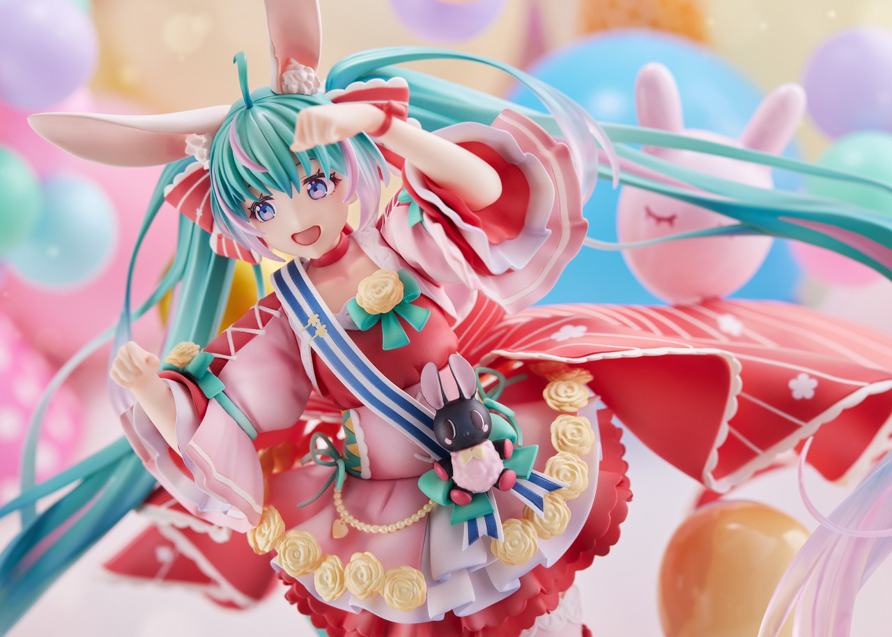 Figurica_HATSUNE_MIKU_1_7_SCALE_FIGURE___BIRTHDAY_2021_(PRETTY_RABBIT_VER_)_BY_SPIRITALE_6.jpg