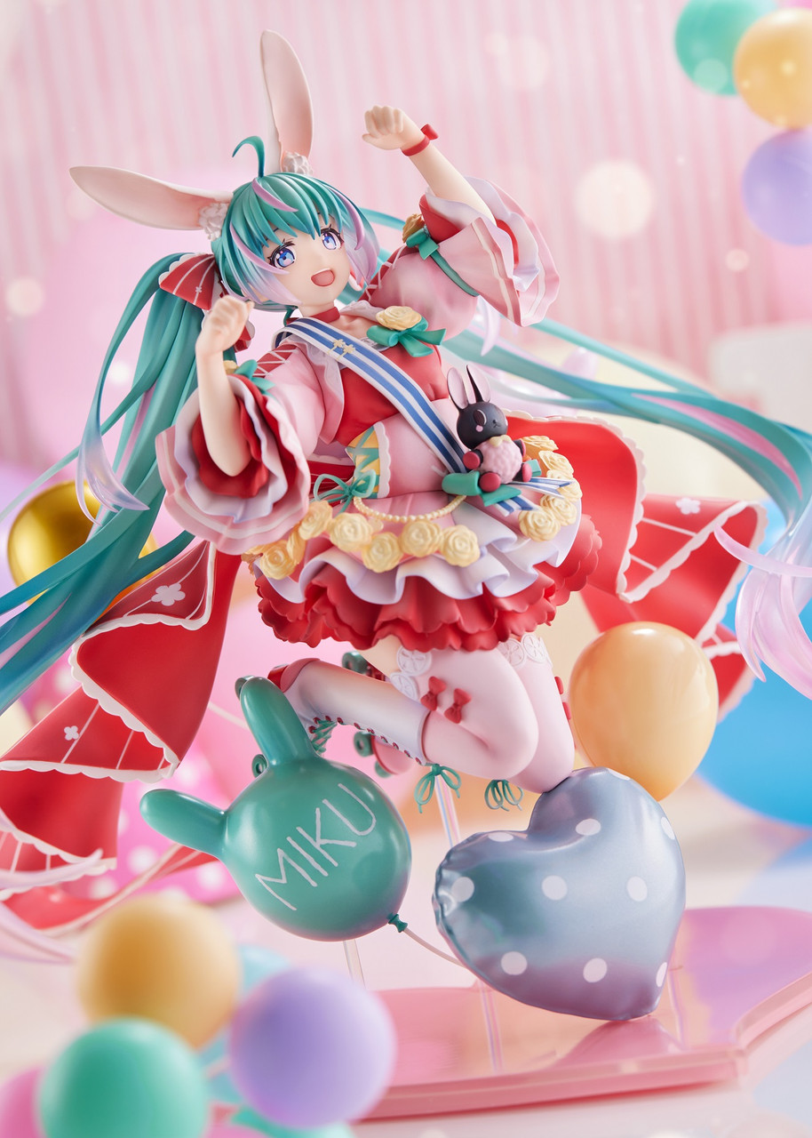 Figurica_HATSUNE_MIKU_1_7_SCALE_FIGURE___BIRTHDAY_2021_(PRETTY_RABBIT_VER_)_BY_SPIRITALE_7.jpg