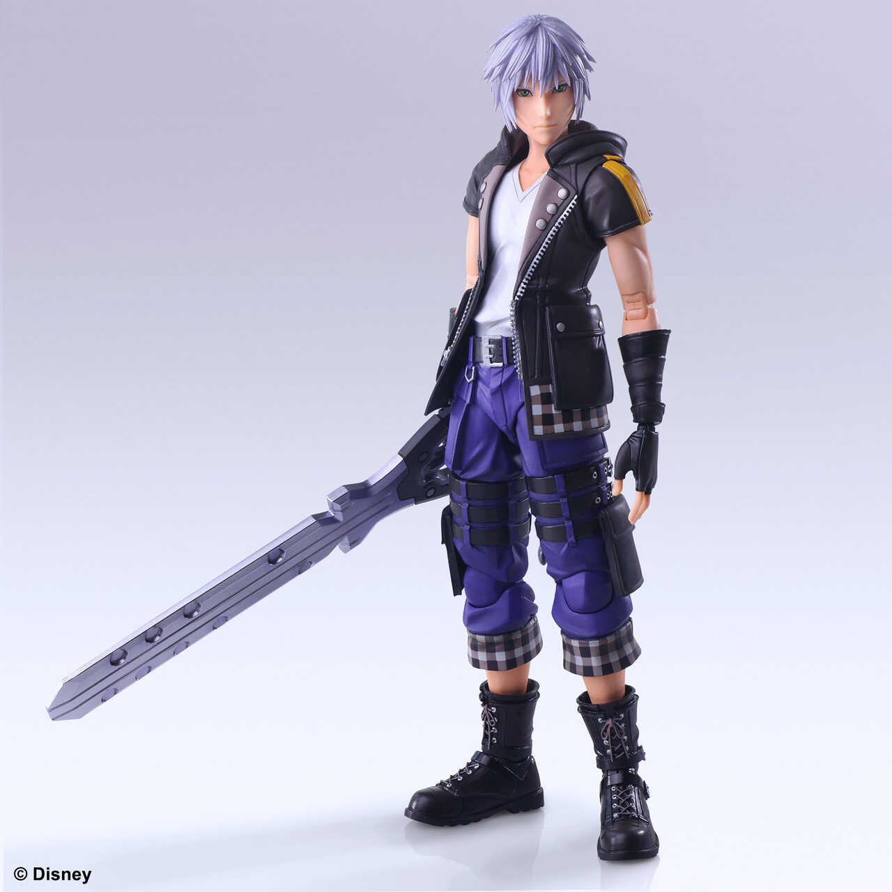 Figurica_KINGDOM_HEARTS_III_PLAY_ARTS_KAI_ACTION_FIGURE___RIKU_DELUXE_VER__1.jpg