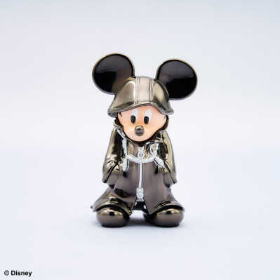 Figurica_KINGDOM_HEARTS_II_BRIGHT_ARTS_GALLERY___KING_MICKEY_0.jpg
