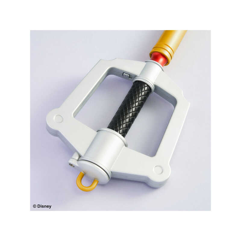 Figurica_KINGDOM_HEARTS_LIGHT_UP_KEYBLADE___KINGDOM_KEY_DARK_SIDE_3.jpg