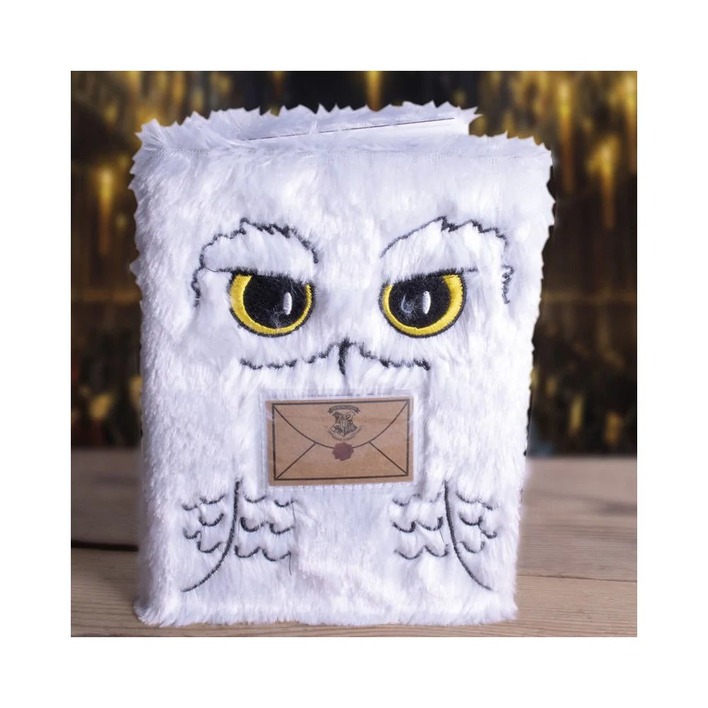 Biljeznica_Blue_Sky_Harry_Potter_A5_Plush_Hedwig_Notebook_1.jpg