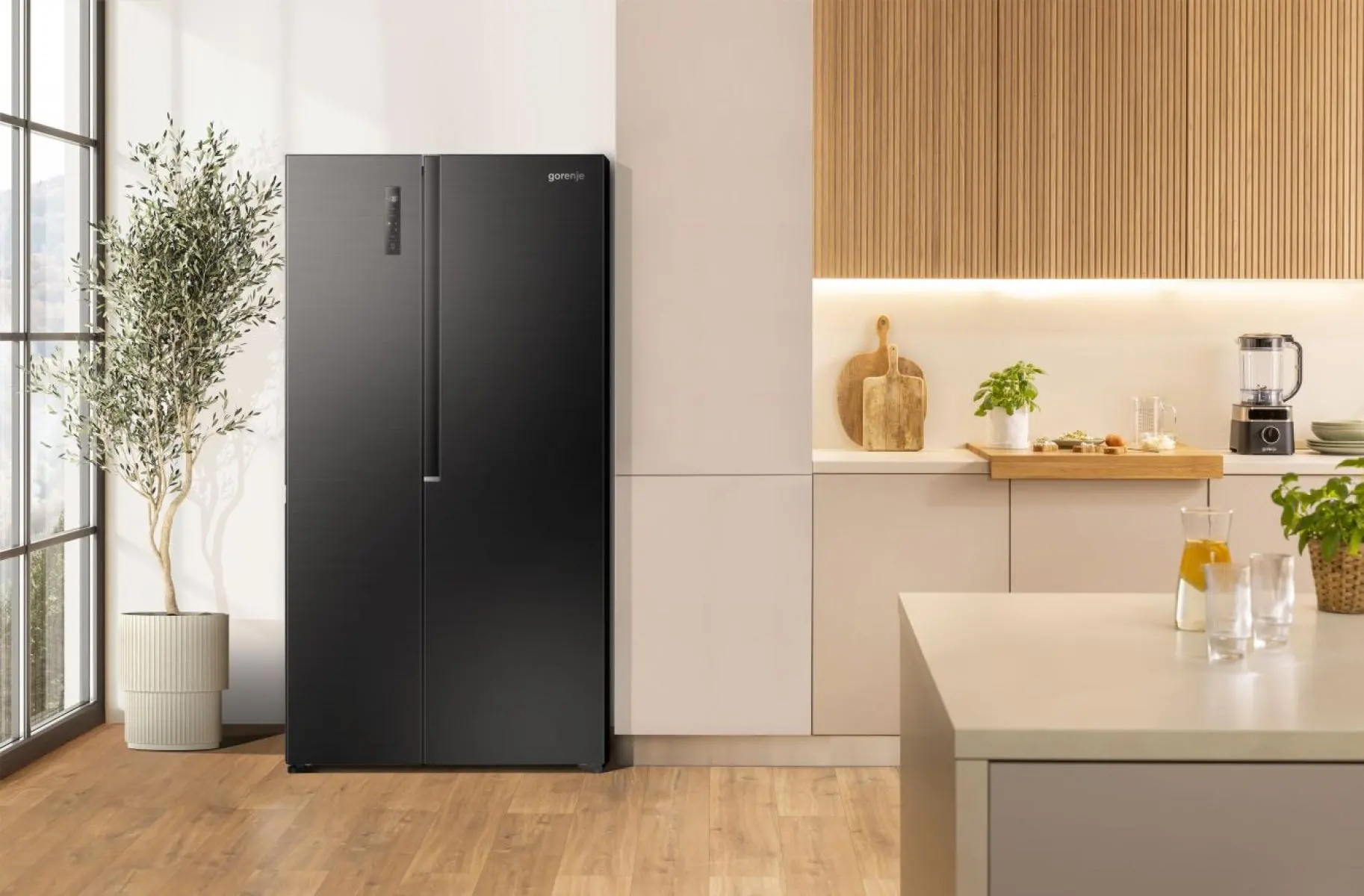 Hladnjak_SBS_Gorenje_NRS917E41BX_544L_90.png