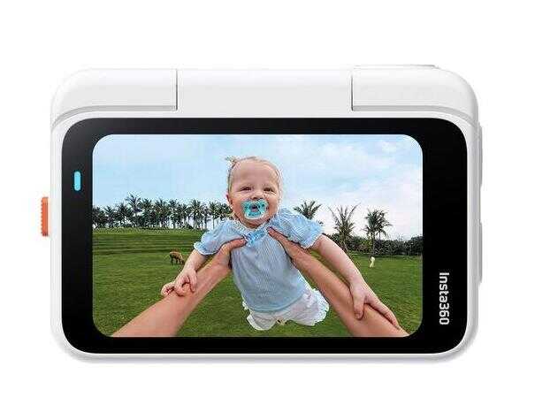 Kamera_Insta360_GO_Ultra_Stand_(Arctic_White)_2.jpg