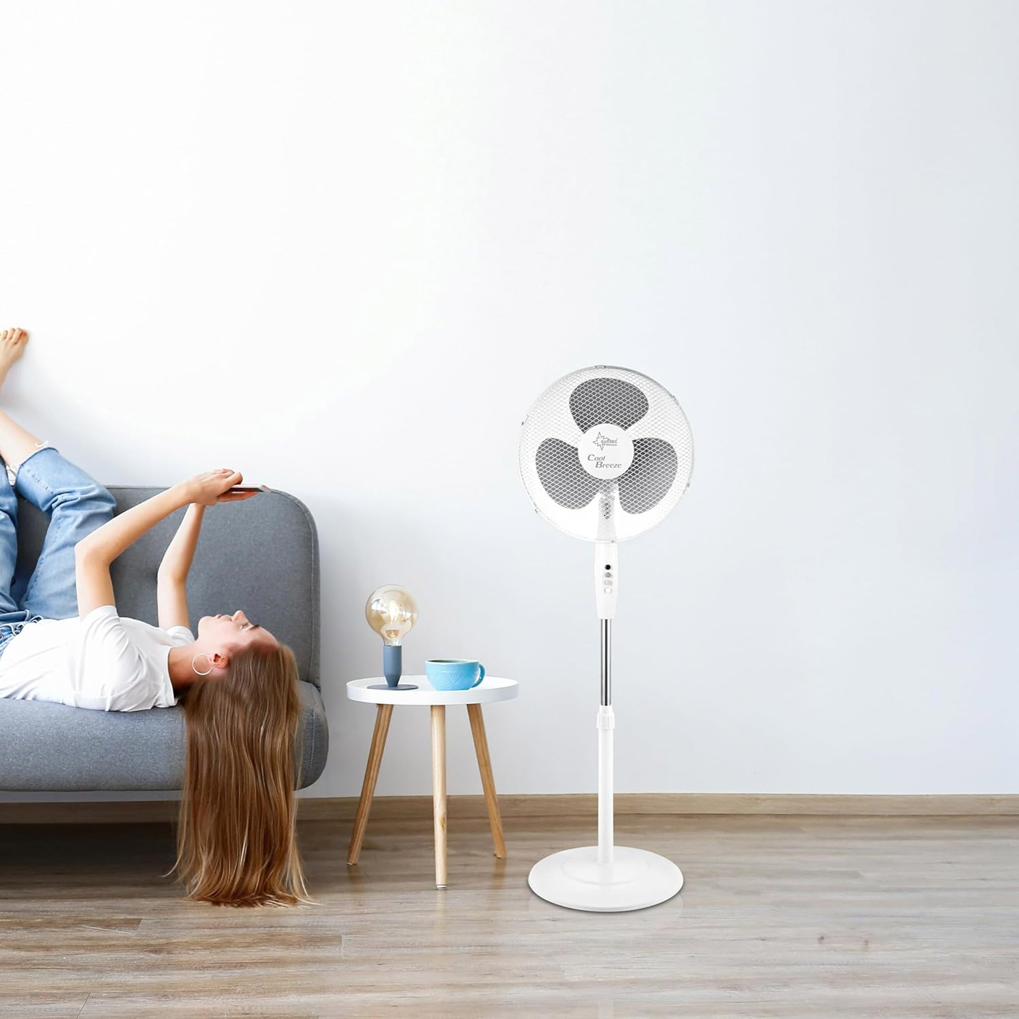 Podni_ventilator_Suntec_CoolBreeze_4000_SV,_Bijeli_3.jpg