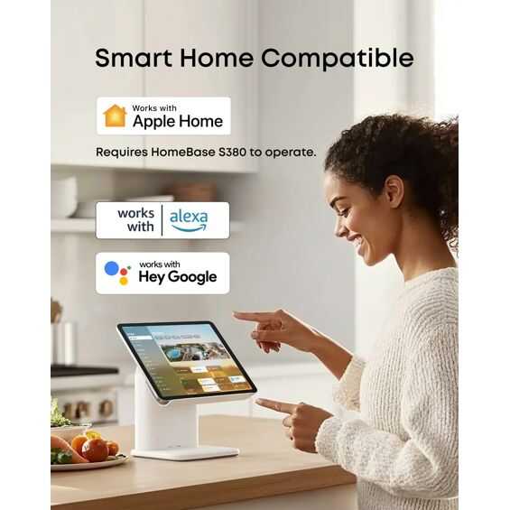 Solarna_nadzorna_kamera_Eufy_SoloCam_E42_(komplet_s_4_kamere)_+_HomeBase_3_4.jpg