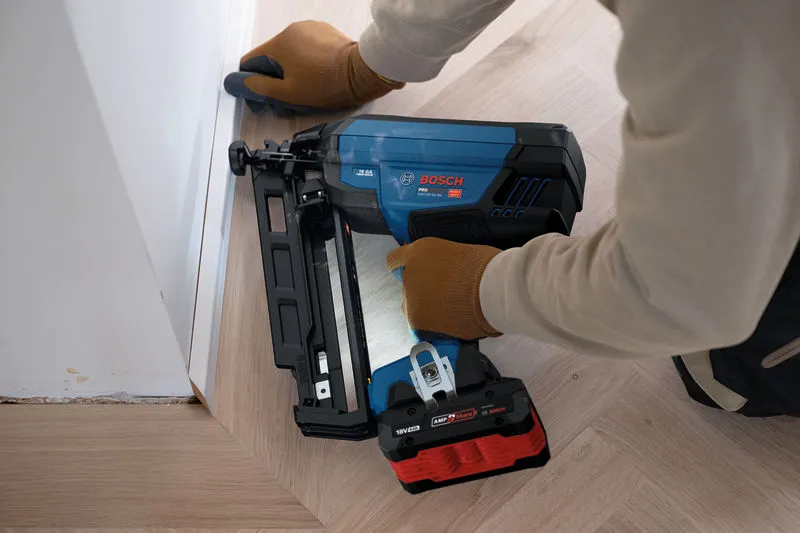 Aku_zabijac_cavala_Bosch_Professional_GNH18V_64_3_M_(0601482A00)_2.png